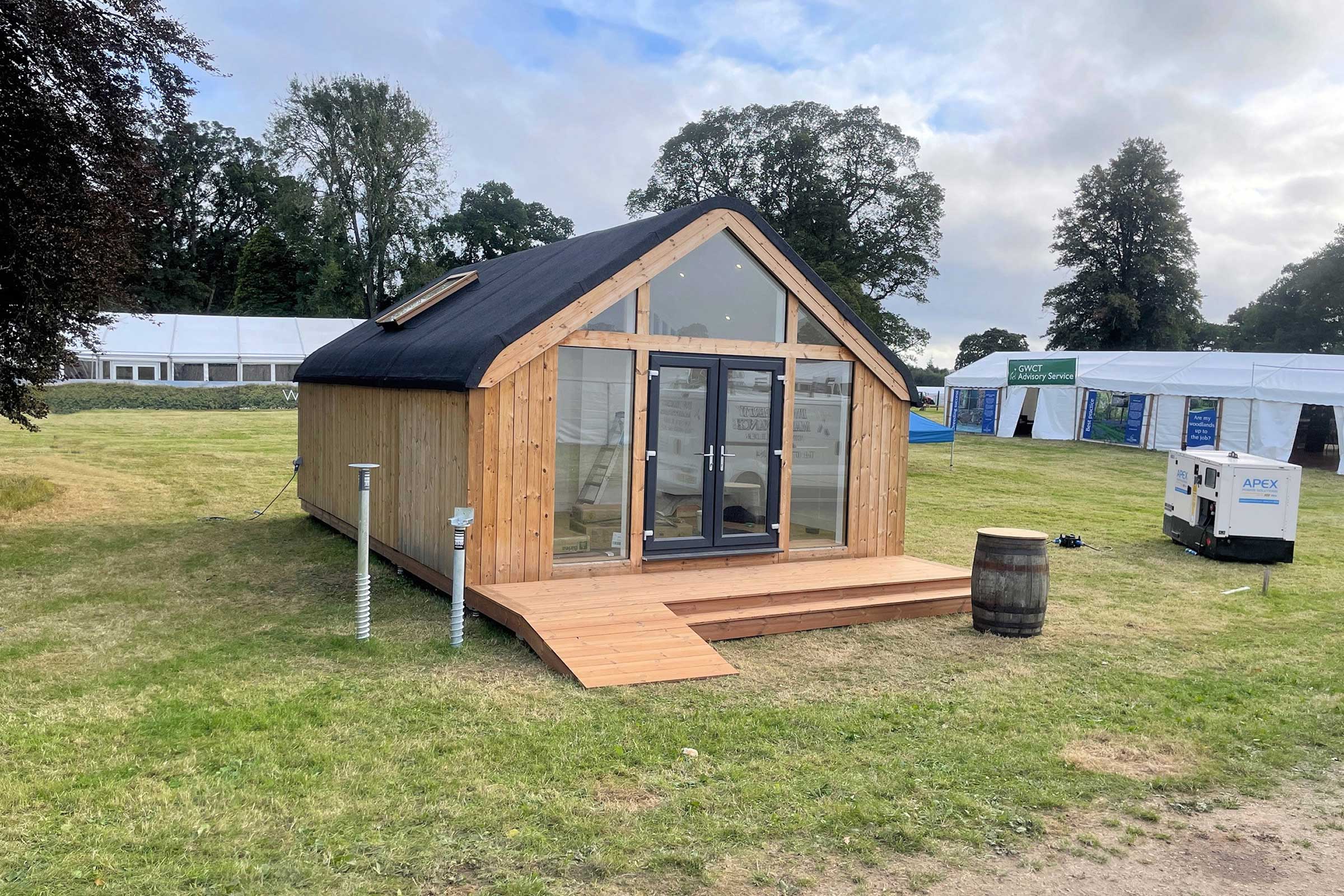 carberry® log cabin at scottish game fair